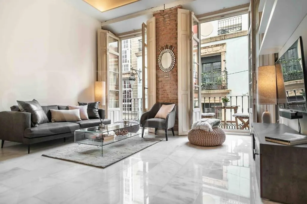 Luxurious Apartment In Center With Parking By Rems Malaga Spain