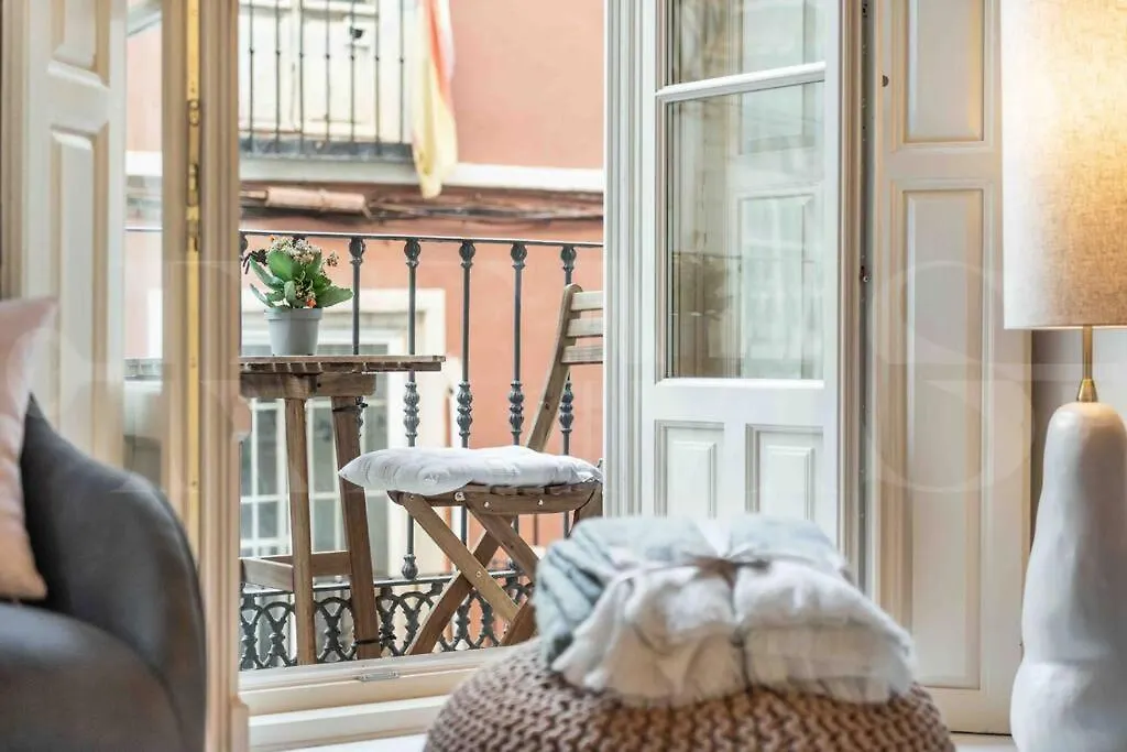 Luxurious Apartment In Center With Parking By Rems Malaga