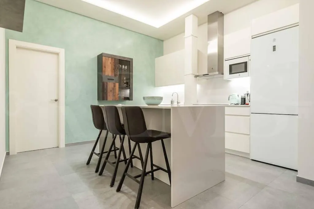 Luxurious Apartment In Center With Parking By Rems 马拉加 0*,